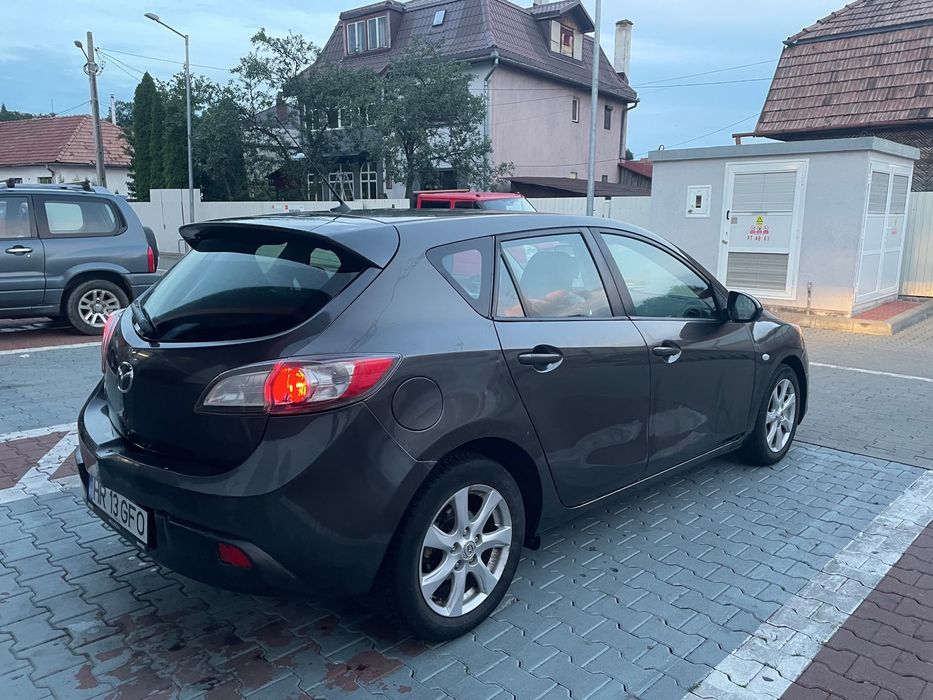 MAZDA 3 2011 — imagine 3
