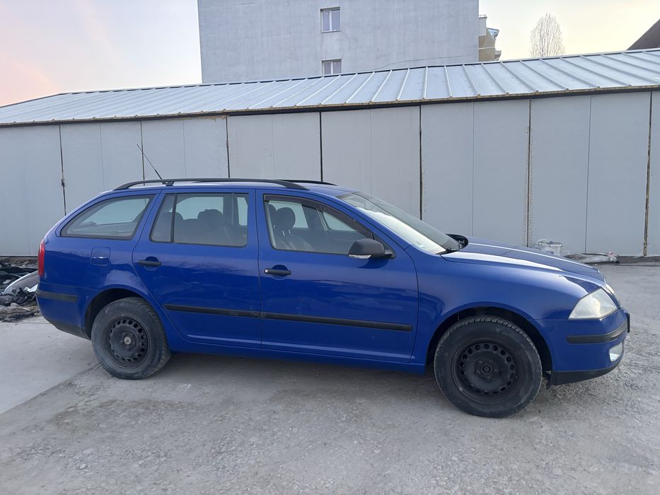 SKODA Octavia 0 — imagine 4