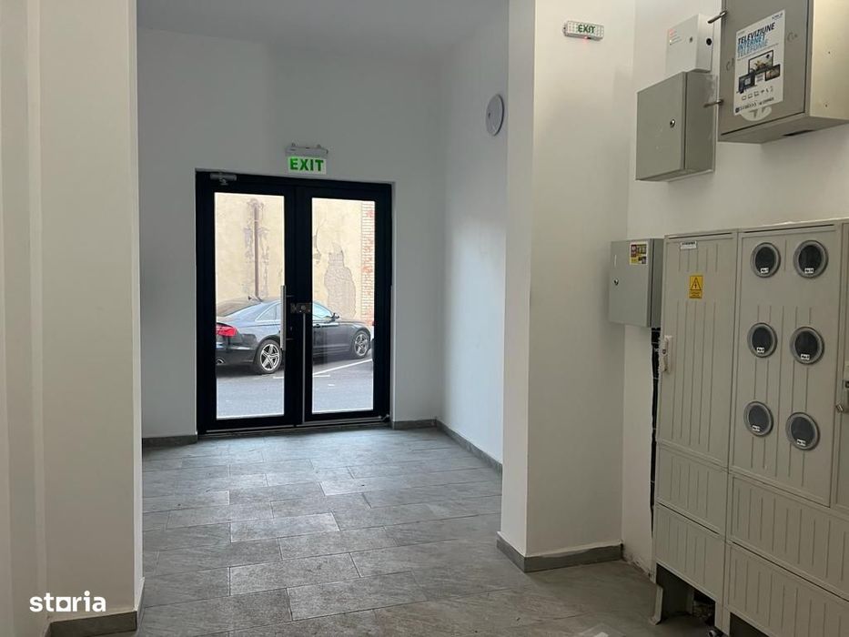 Inchiriere apartament 2 camere, bloc rezidential, Targoviste, micro 9