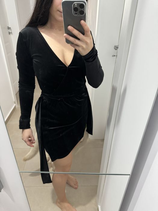 Rochiță neagră elegantă