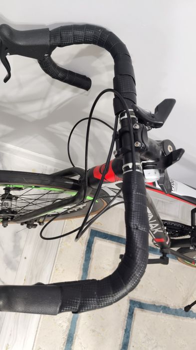 Шоссейный велосипед новый