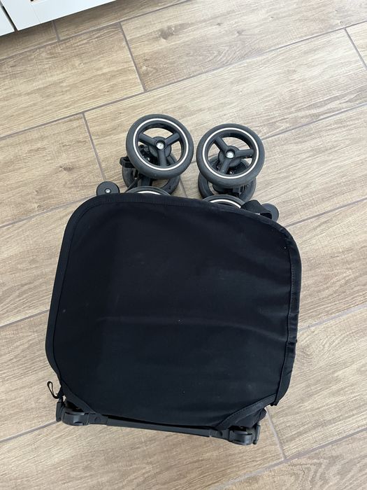 Carucior avion gb pockit