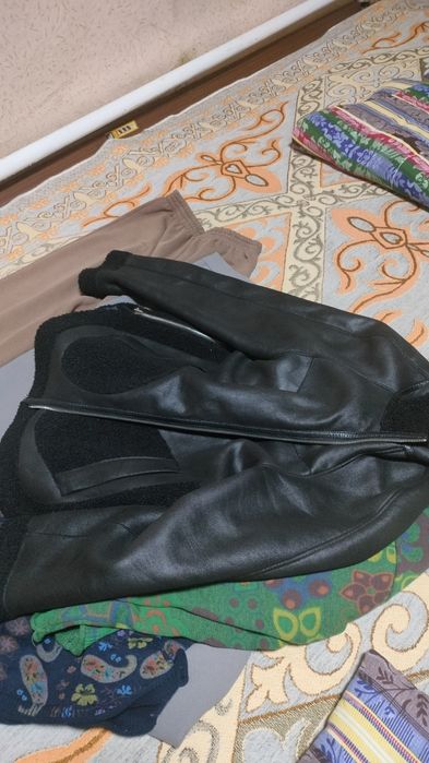 Одежа отдам даром