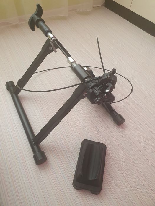 Ролков велотренажор