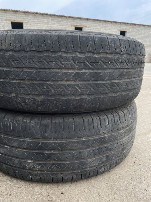 Продам 2 летние шины 235/70 R16 б/у