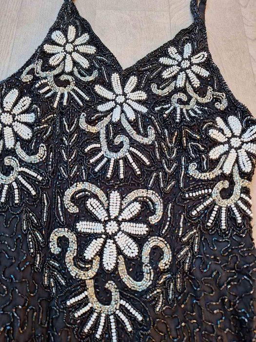 Продавам официална дамска рокля