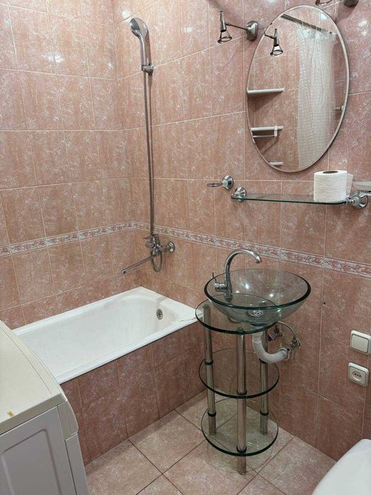 Сдам евро квартиру на Ойбек