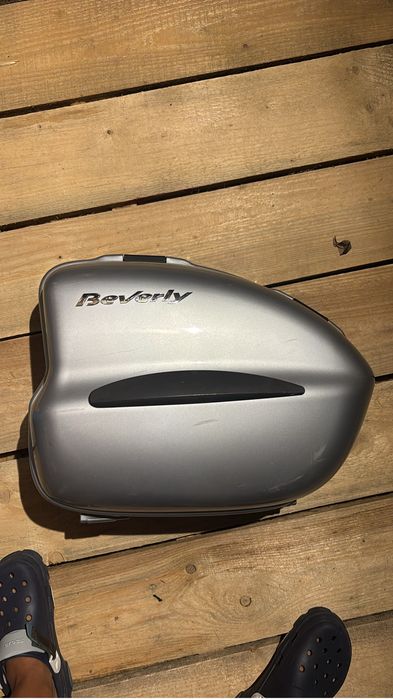 Cutii laterale voiaj pentru Piaggio Beverly