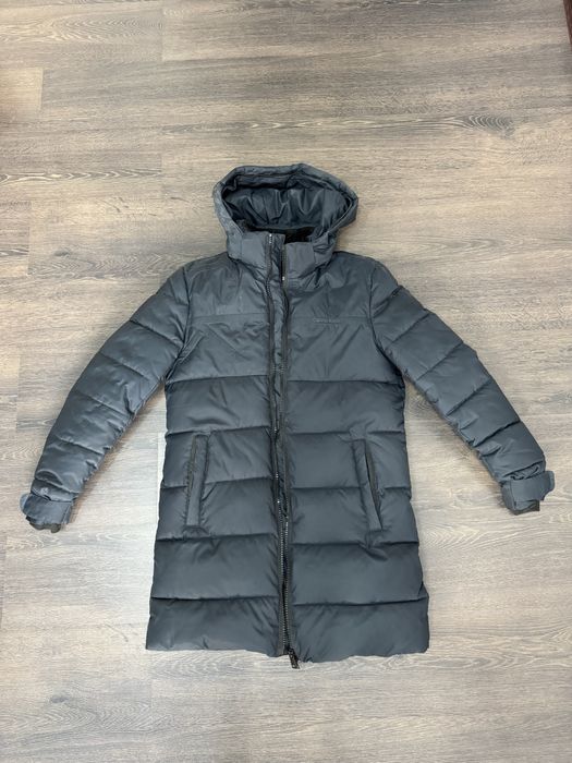 Продам куртку Calvin Klein