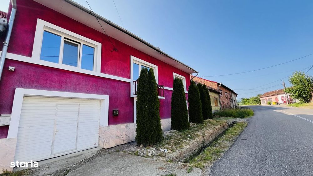 Vând casă în localitatea Borloveni Noi, județul Caraș-Severin