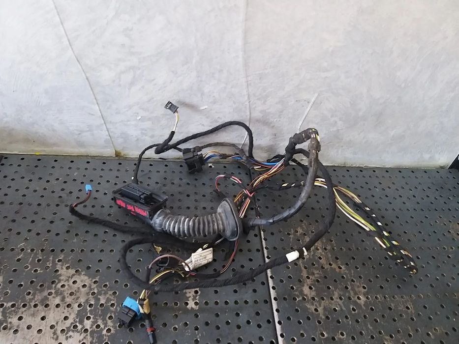 Cablaj instalatie electrica usa dreapta fata mini cooper f55 f56 680951001