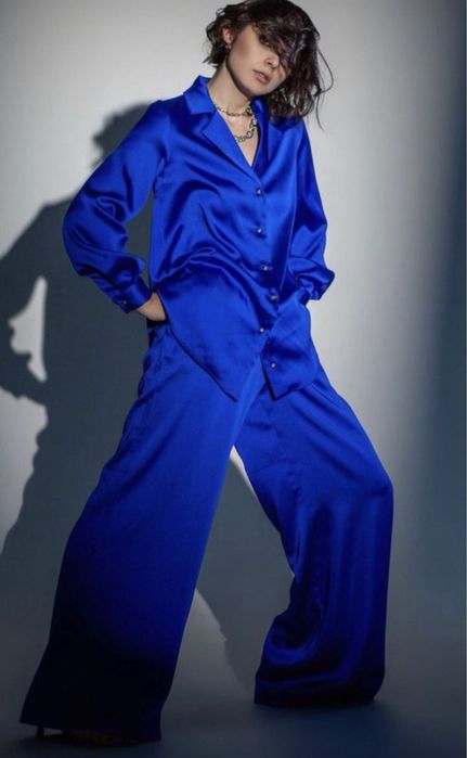 Продам двойку атласная