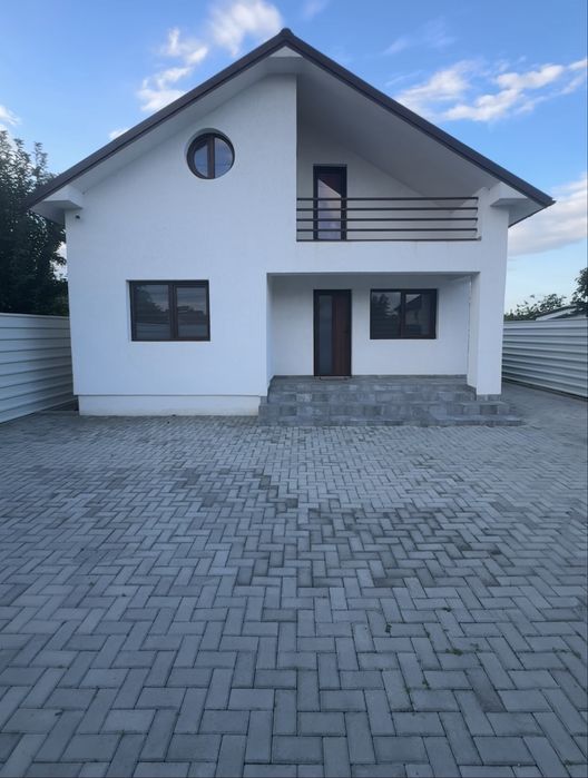 Casa / Vila  Golesti
