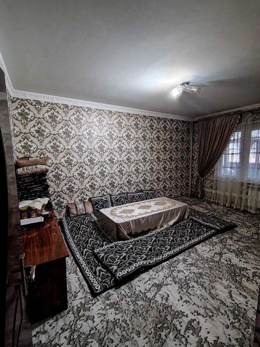 Срочно 4 комнатная квартира в доме с Лифтом Саттепо № 3370