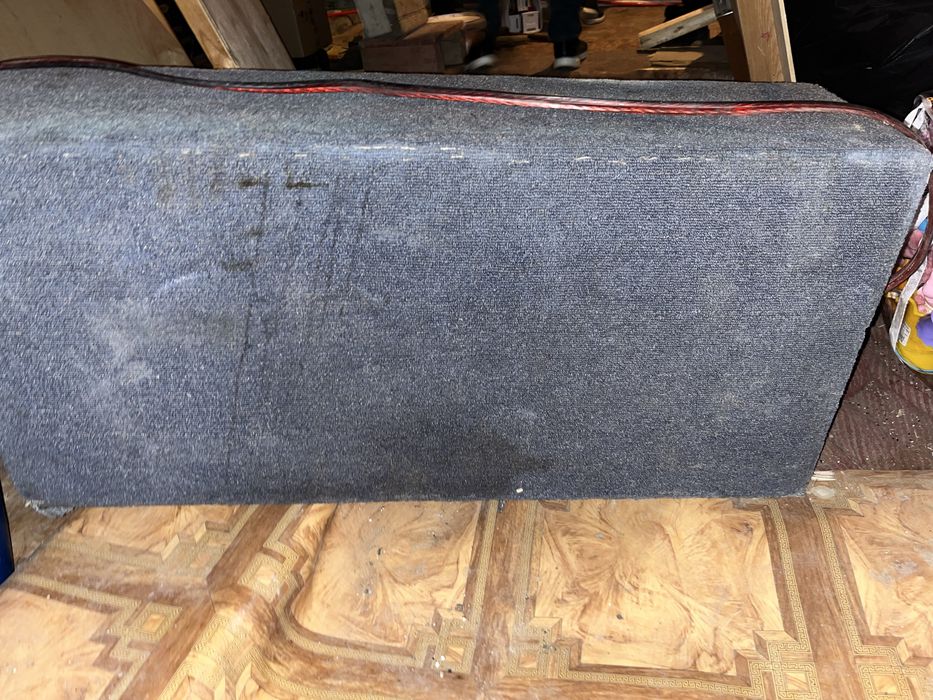 Сабвуфер колонка бірге