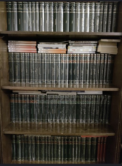 Colecția de carti verzi  Adevărul 1 - 100, stare f bună