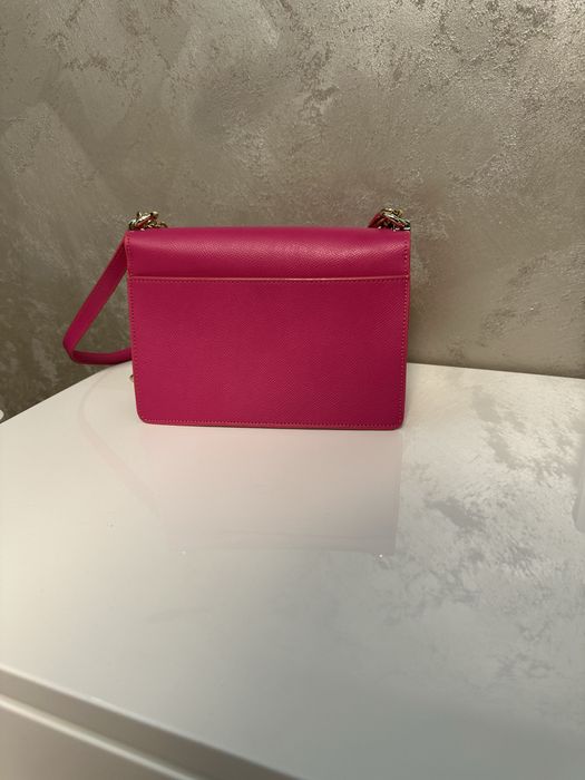 Чанта Furla естествена кожа