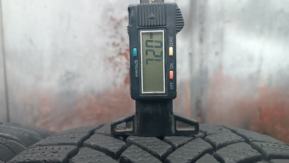 225/45/19 Bridgestone