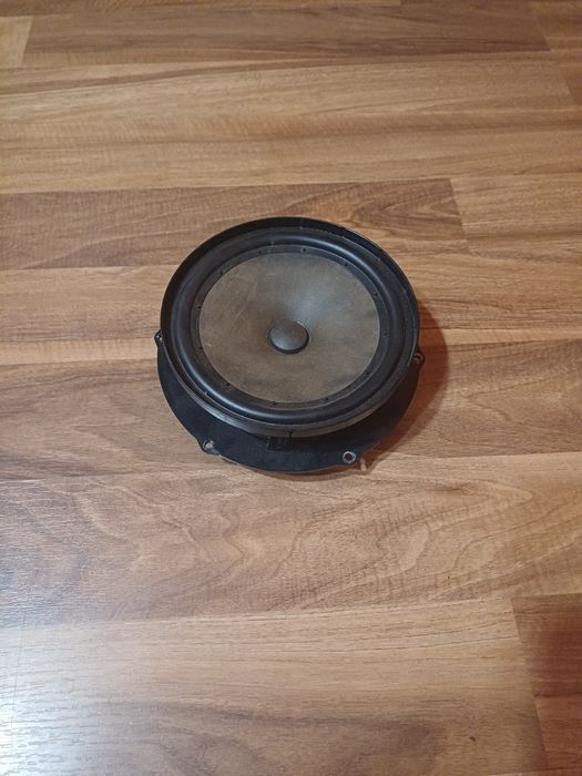 Boxa/Difuzor fata Golf 5 2003-2008