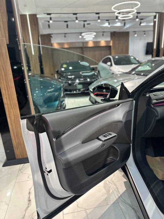 XPENG G7 2026 Model 1700 km Gibrid yurishi Rasmiy kafolat bilan