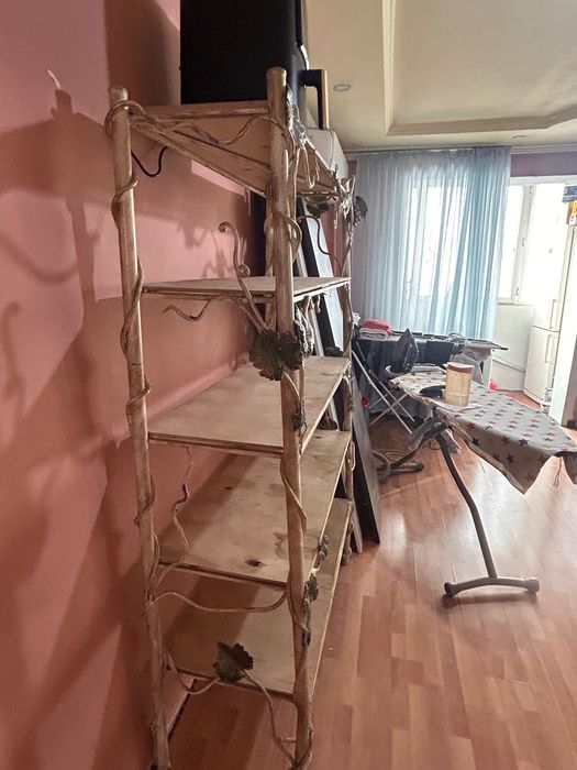 Кованная полка ручной работы