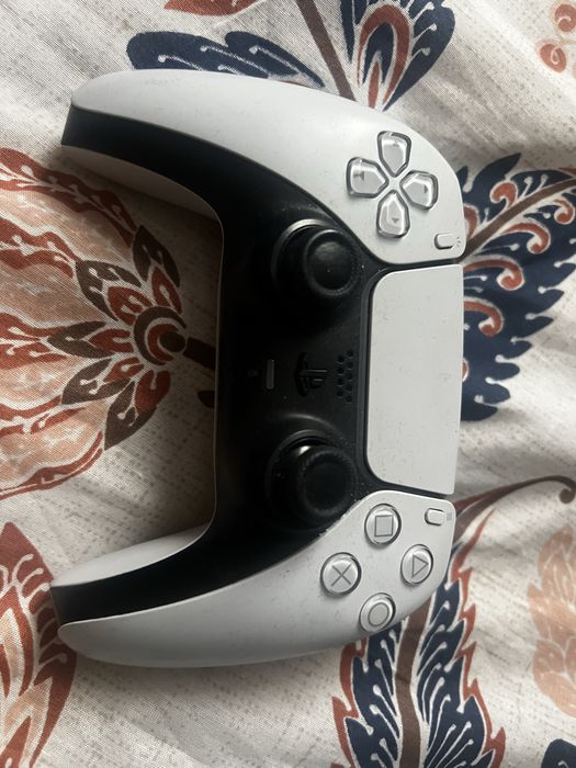 Playstation 5 doua menete