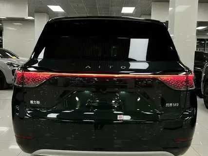 AITO M9 HYBRIT naht va halol nasiya