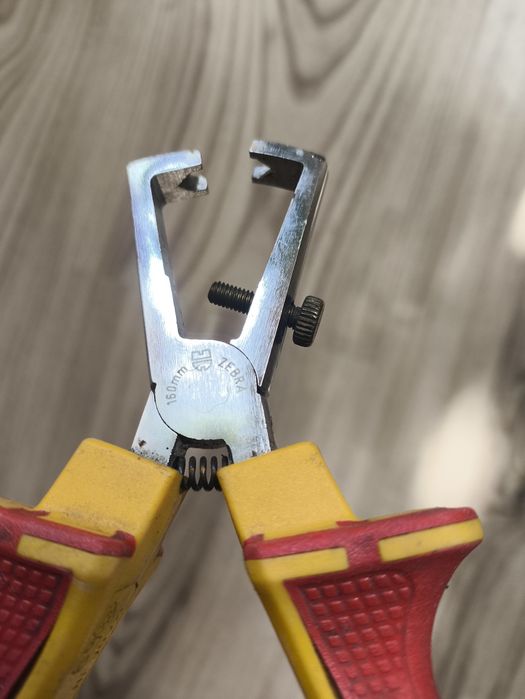 Клещи за заголване на кабели Wurth 714 01 70