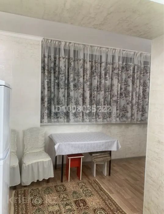 Сдам 2 х  в центре города. Срочно!