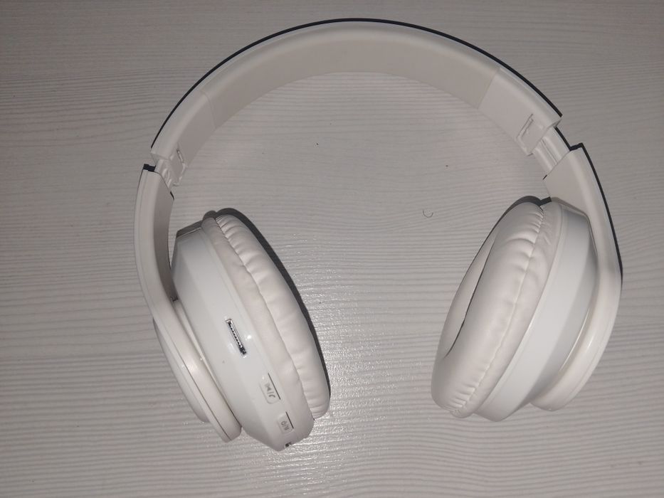 Наушники очень удобные