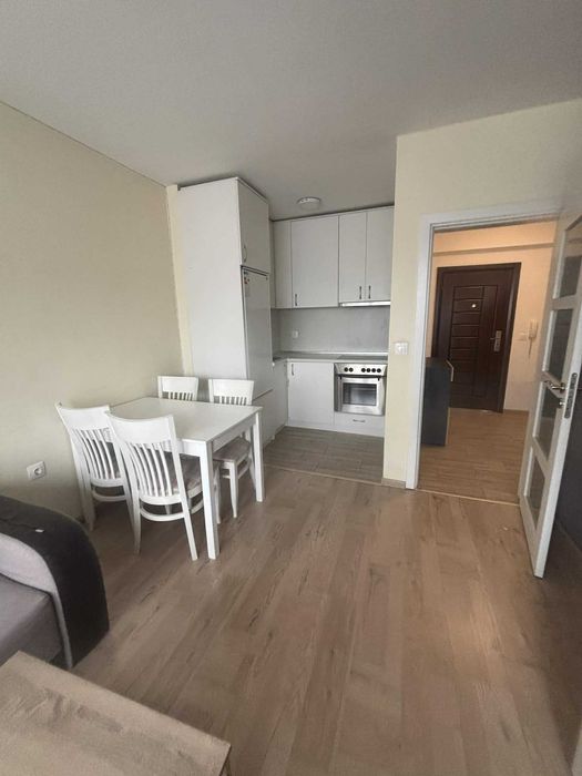 Дава се под наем Едностаен апартамент в София, Център - 40 кв.м за 438.6 € - Снимка #2