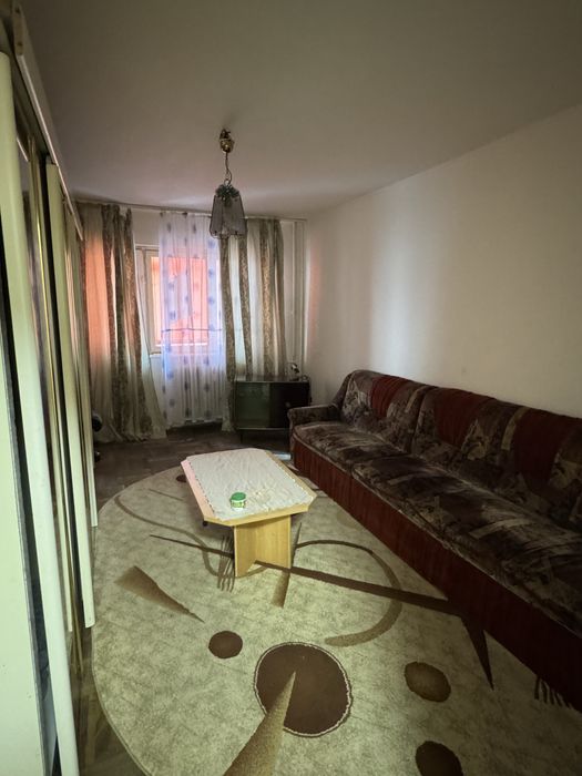 Apartament,  2 camere,Gradiste, 69 mp,Parter