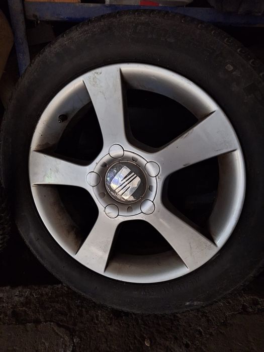 Vand jante aliaj R16 Seata Altea. Anvenope vara  205/55/16