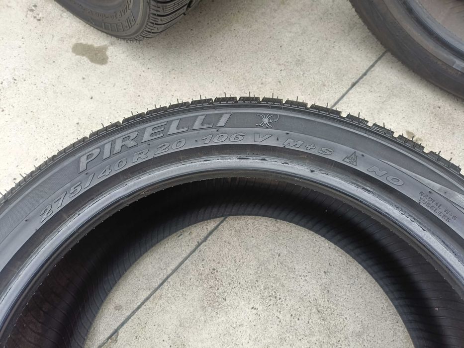 Doua anvelope iarna 275 40 20 pirelli scorpion profil de 7,8 mm