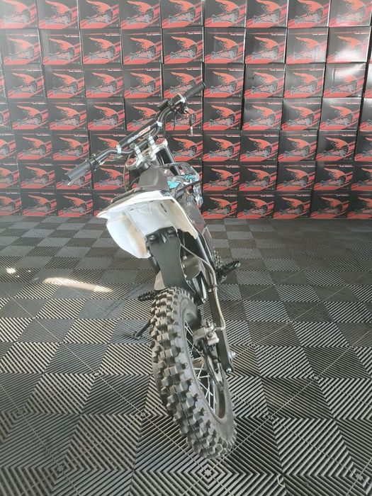 Moto cross kxd storm pentru copii noi cu garantie si livrare in tara
