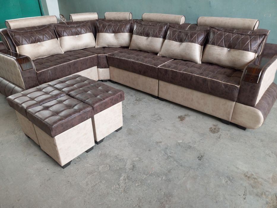 Gostinoy ugalok noviy