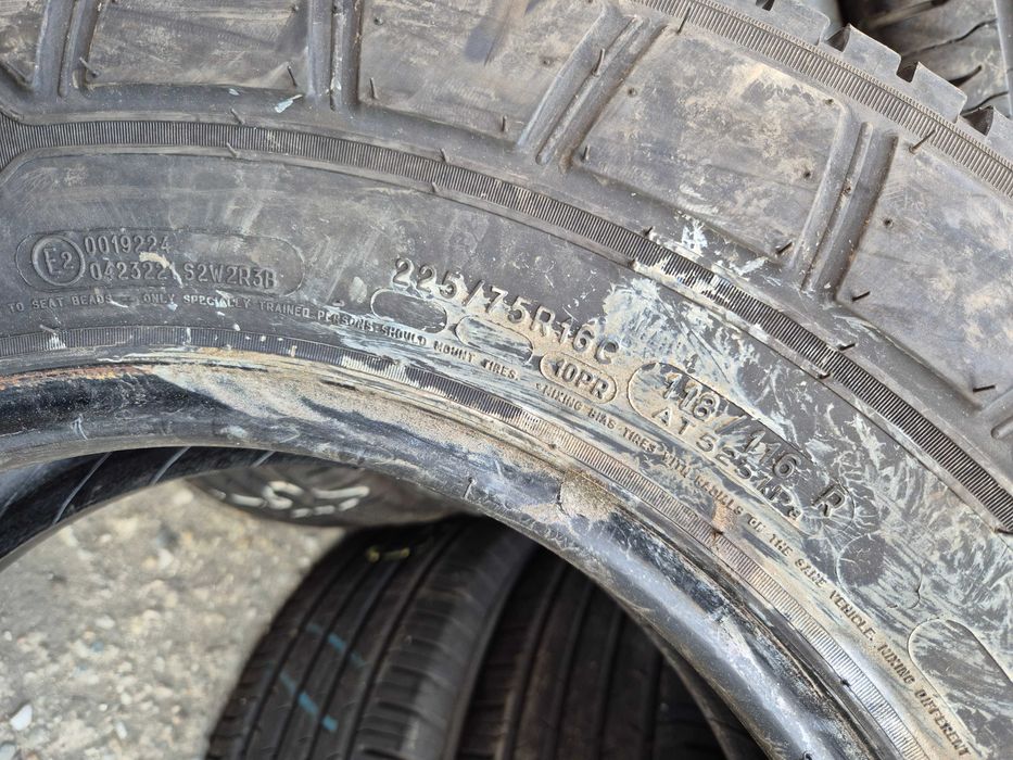 2 Anvelope de VARA - 225/75/16C - Michelin - Stare F BUNA - DOT 2025