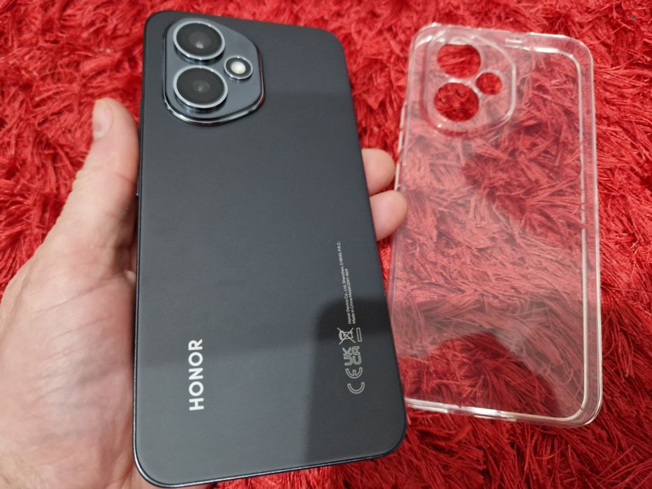 -Honor 400, Nou, 256Gb, 8Ram, Bat: 100%, ireprosabil folosit doua saptamani Titanium Black doar telefonul si o husa noua poze reale nici o restrictie