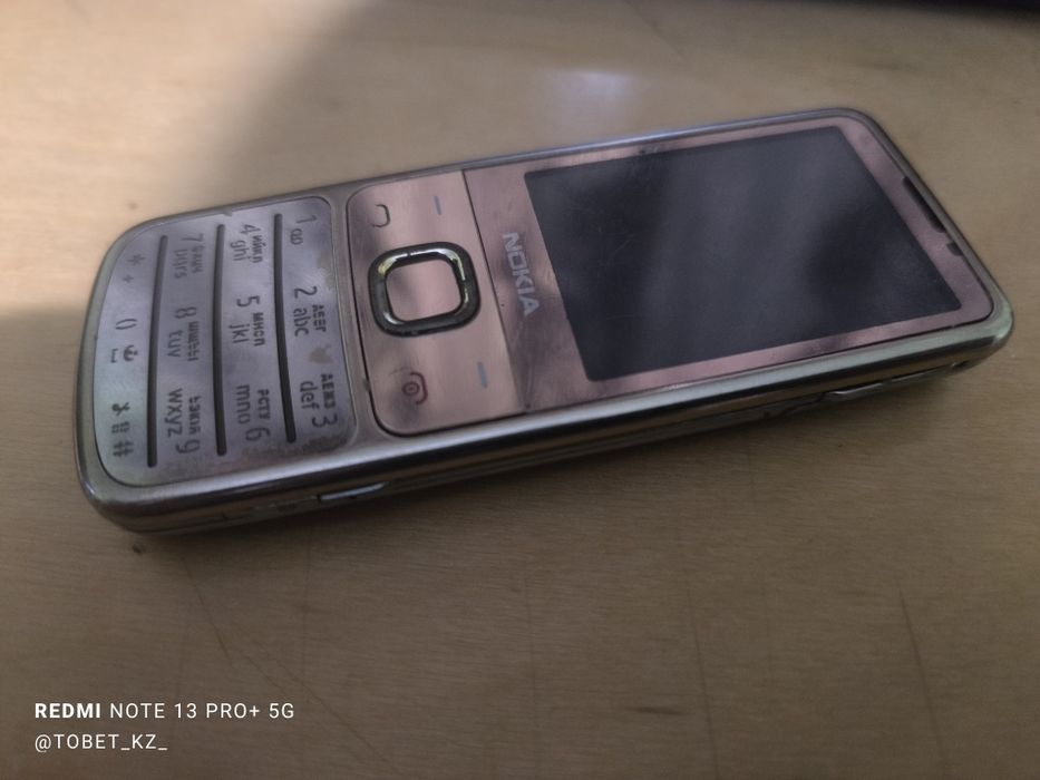 Nokia 6700 оригинал