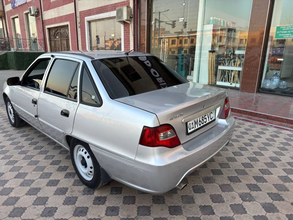 Neksiya 1.6 sotiladi
