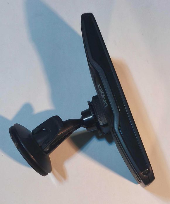 Професионална навигация за камион GARMIN DEZL 770 LM - 7 инча