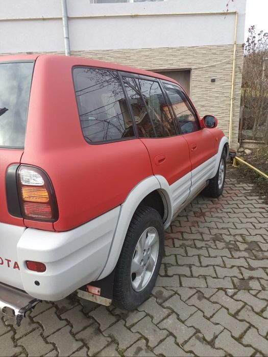 Toyota RAV4 cu GPL