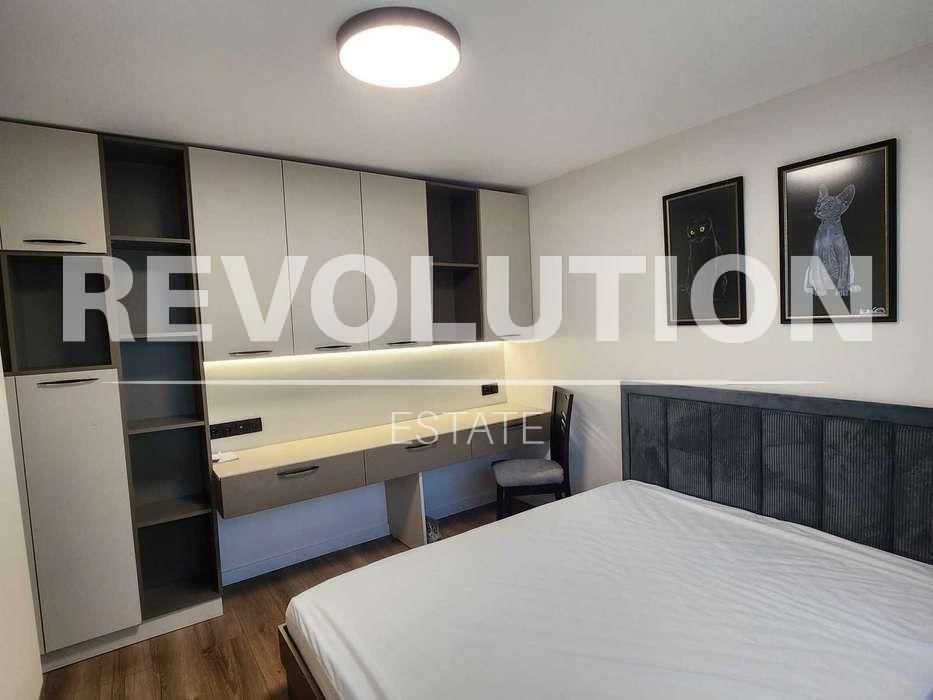 Дава се под наем Тристаен апартамент в Варна, Чайка - 70 кв.м за 847.62 € - Снимка #3