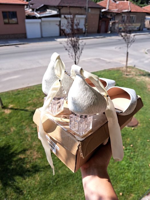 + Уникална булчинска рокля - подходяща от XS до M