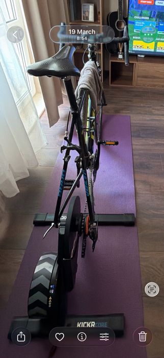 wahoo KICKR CORE 2 with Zwift Cog/Click