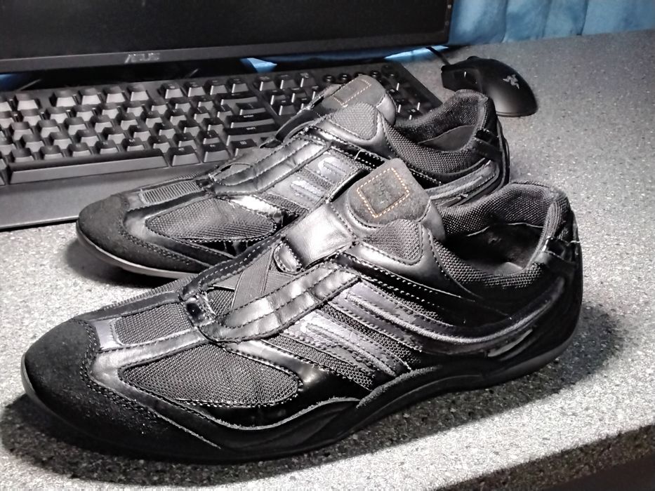 Pantofi Hugo Boss. Încălțăminte Sport/Elegantă Mărimea 41