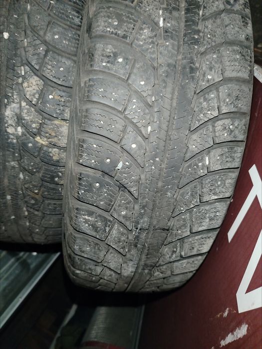 Шины зимние 185/65/15
