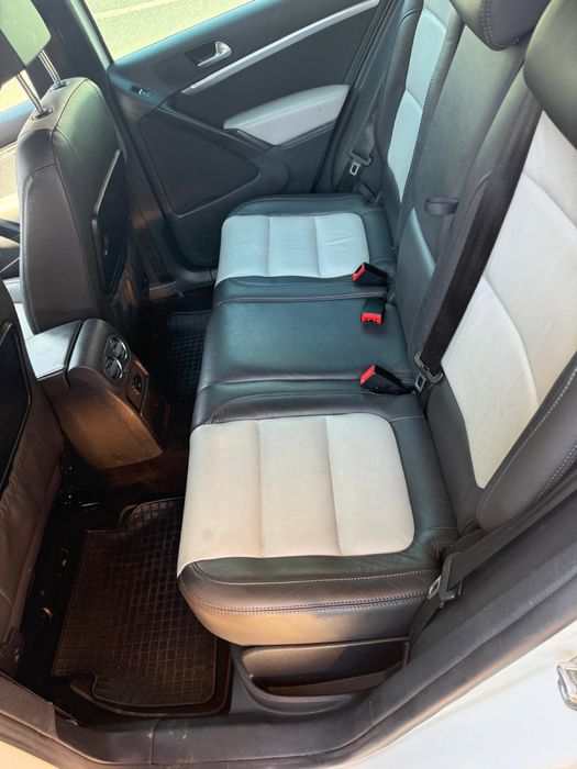 Vând vw Tiguan Automat 4x4  20 TDI