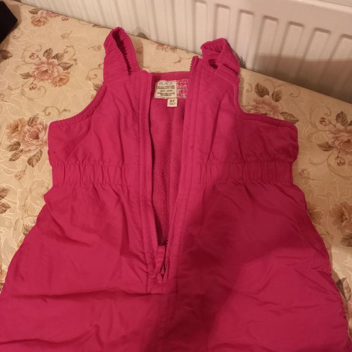 Vând 3 perechi pantaloni ski (schi) 1.5-3 ani