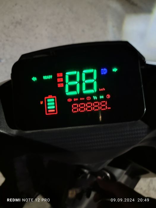 Скутер сотилади яхщи холатда